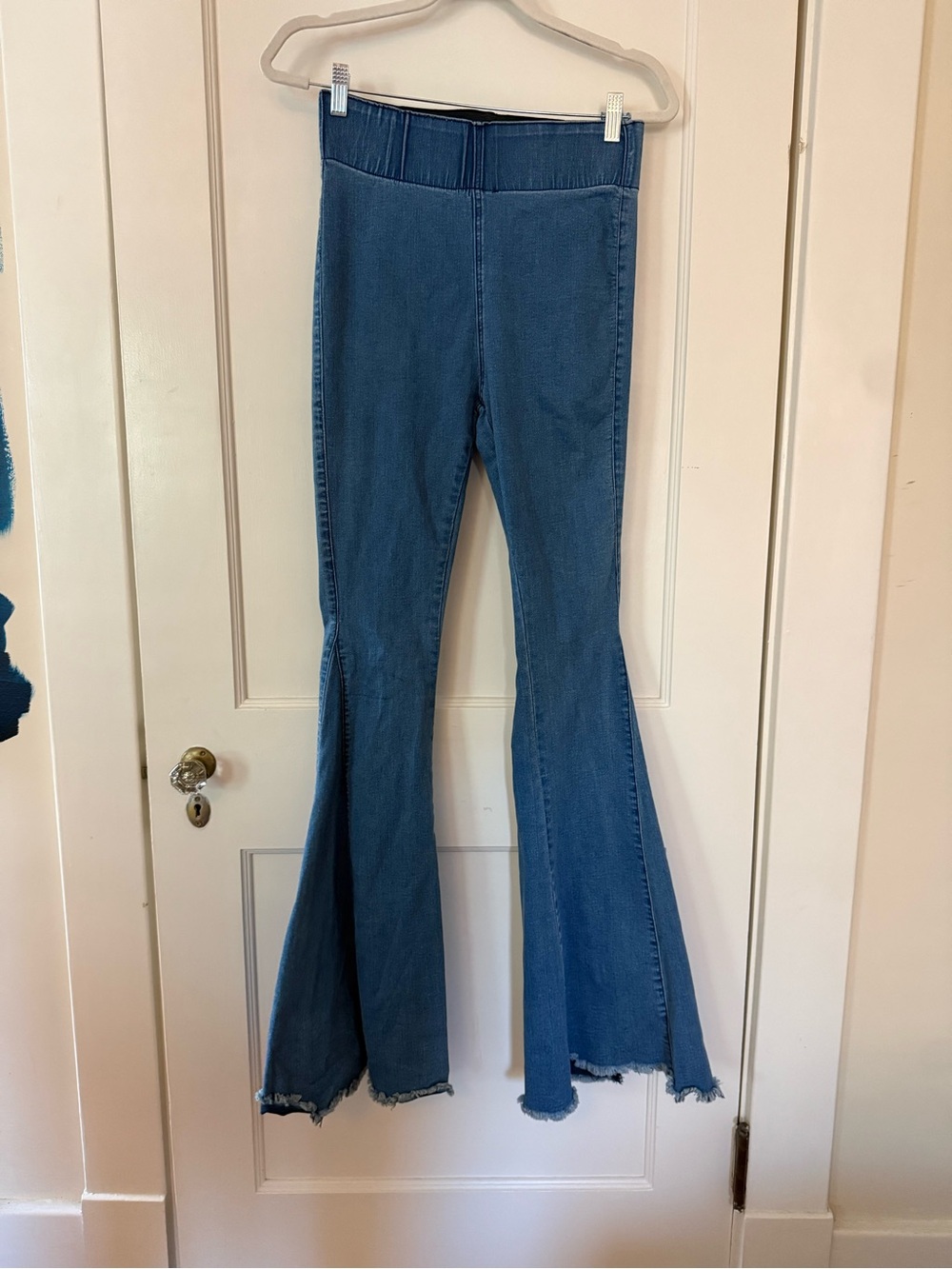 Three Bird Nest Blue bell bottom Jeans